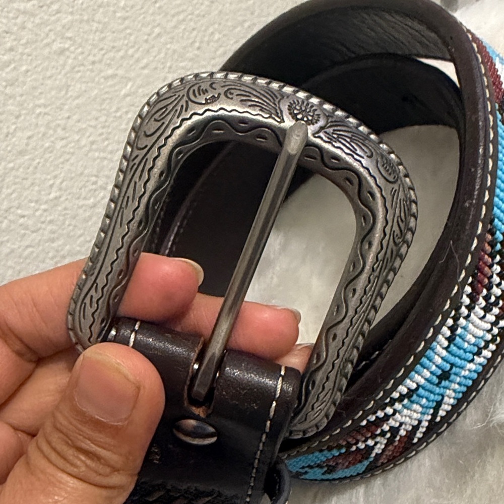 TWISTED X BEADED BLUE & RED FASHION WESTERN LEATHER BELT - Picture 2 of 9
